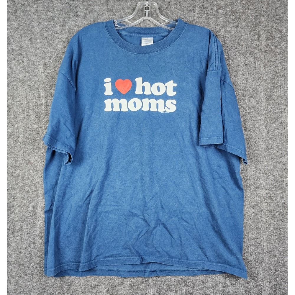 Delta I Heart Hot Moms T-Shirt Mens XL Blue Graphic Funny Novelty Tee